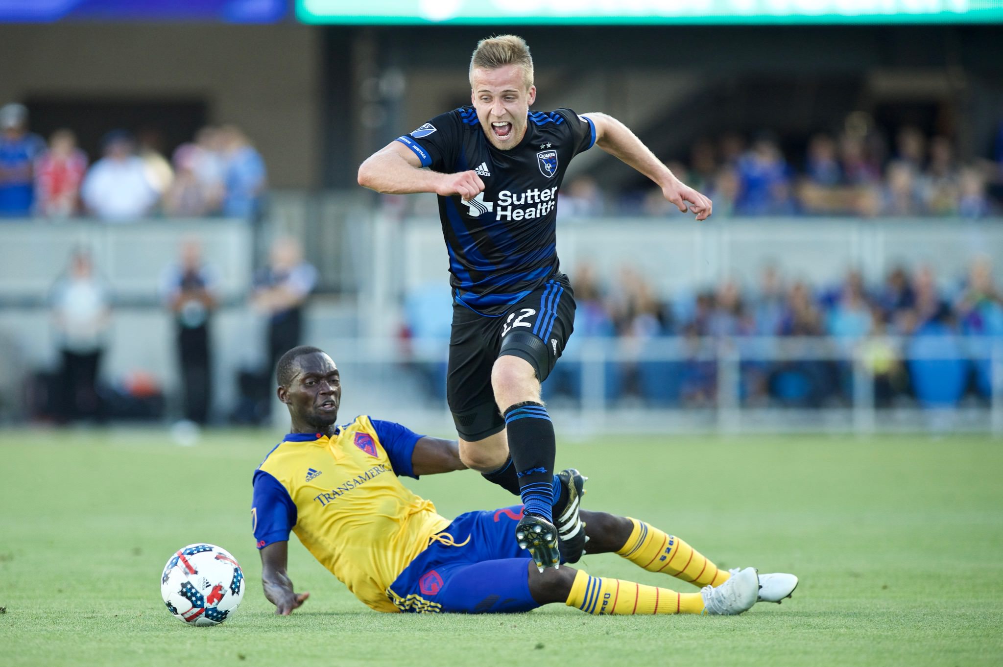 上已是空前 上已是空前