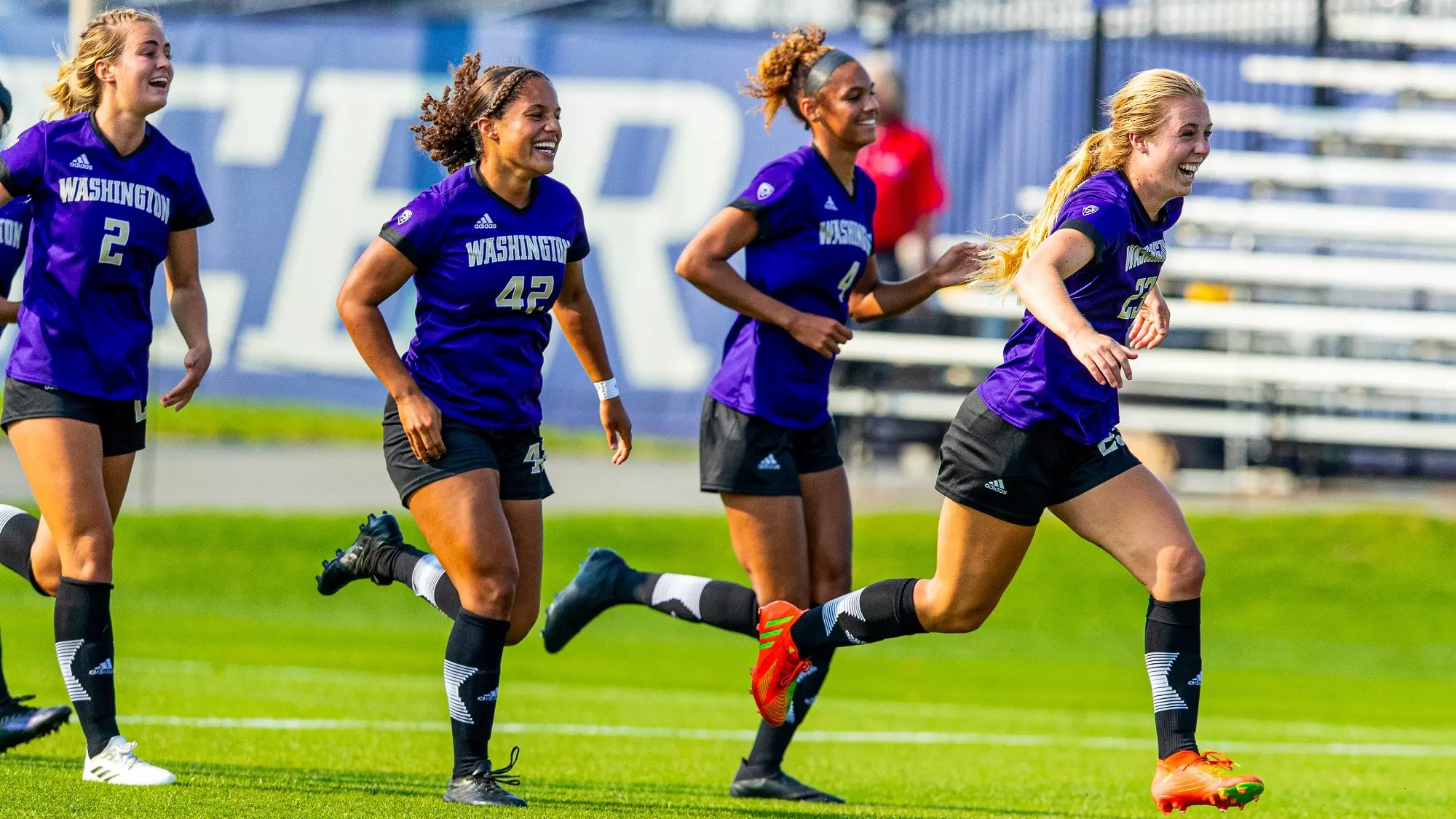 尤其是在面 尤其是在面